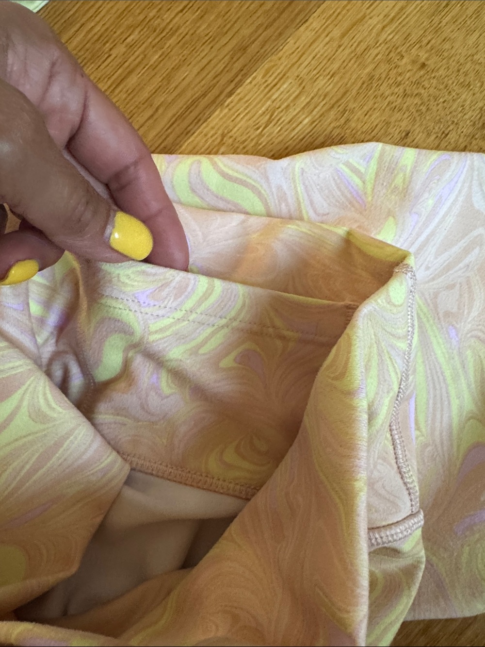 Fabletics Powerhold Printed Set - Picture 6 of 6
